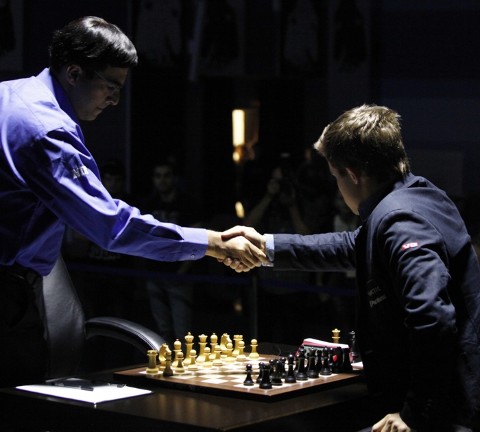 Viswanathan Anand Stuns Magnus Carlsen at World Rapid Chess C'ship