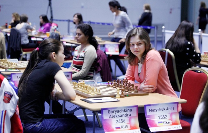 Round 9 Cramling Pia (SWE) 1/2 - 1/2 Muzychuk Anna (UKR) 